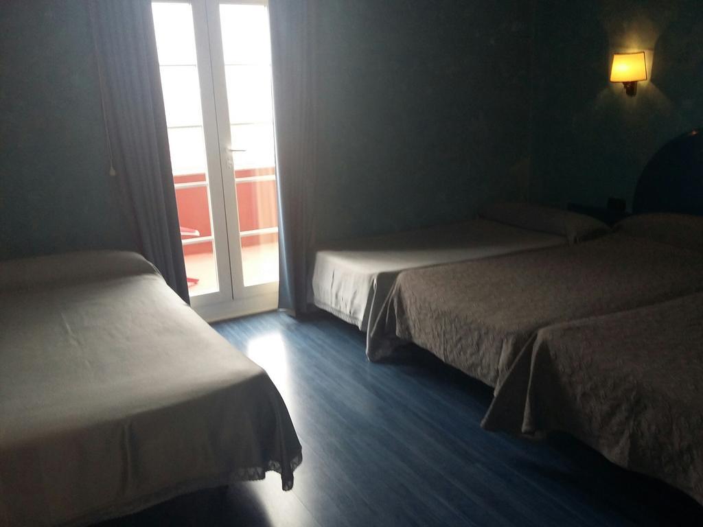 Hotel Villapaloma La Virgen del Camino Værelse billede